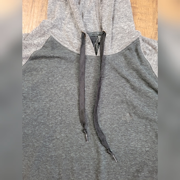 Blueprint lightweight hoodie - Picture 3 of 8